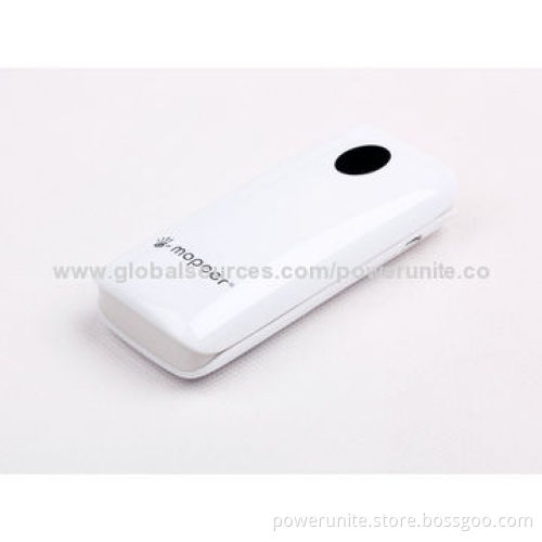 Dual USB Port Portable Mobile Charger for iPad/iPod/iPhone/Samsung Smartphone with 4,400mAh Capacity